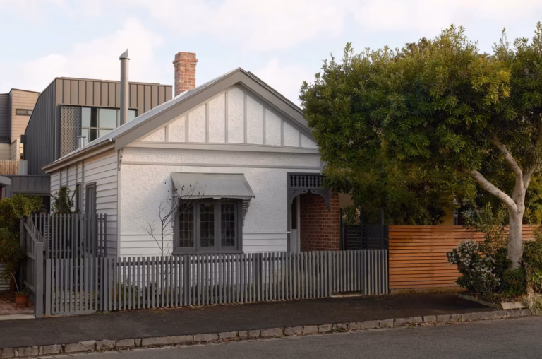 Maison des années 30 : le point crucial à inspecter avant de devenir propriétaire